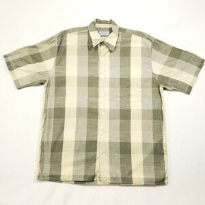 Bullock and Jones Button Up Mens Large Green Cream Plaid Short Sleeve Cotton